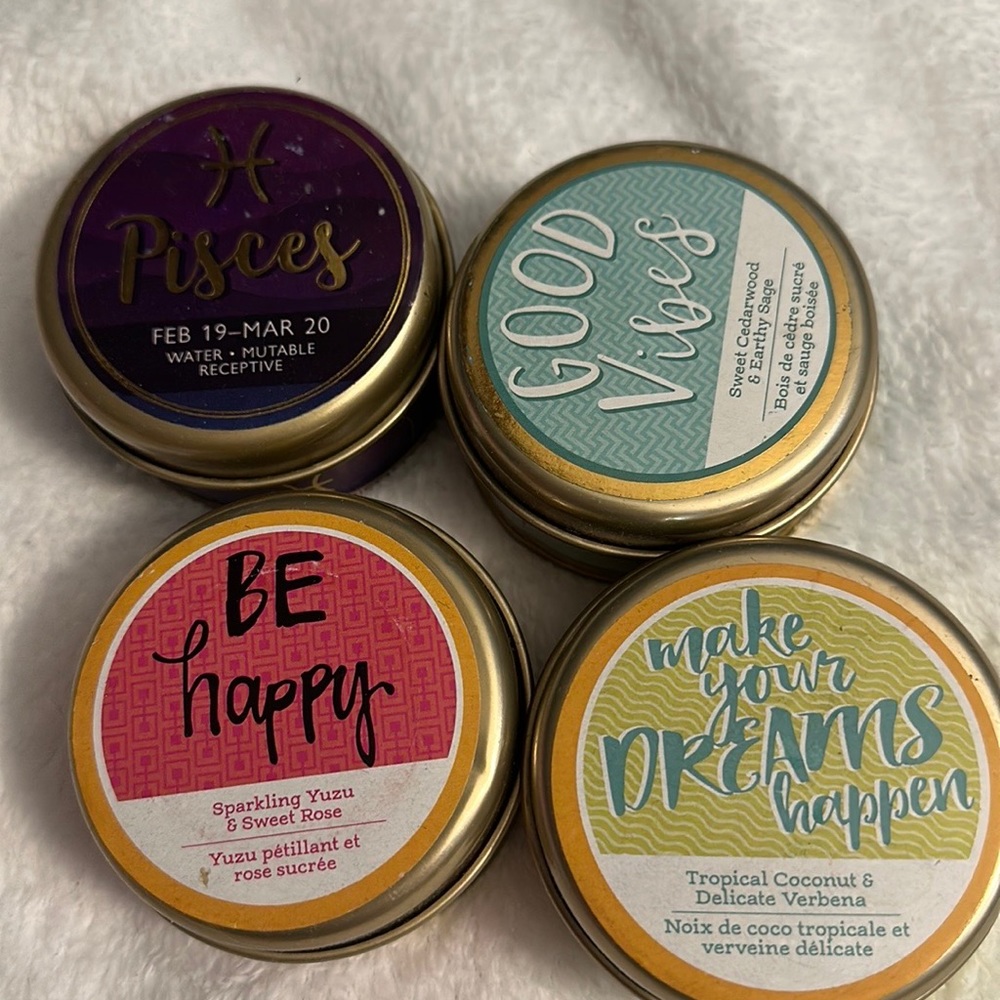 This is an awesome Four Scents of Candles 4/$25 and hard to fine. Great scents.!